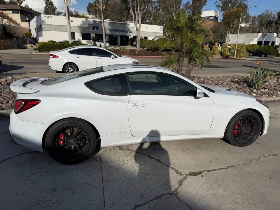 2016 Hyundai Genesis Coupe - Image 3 of 19