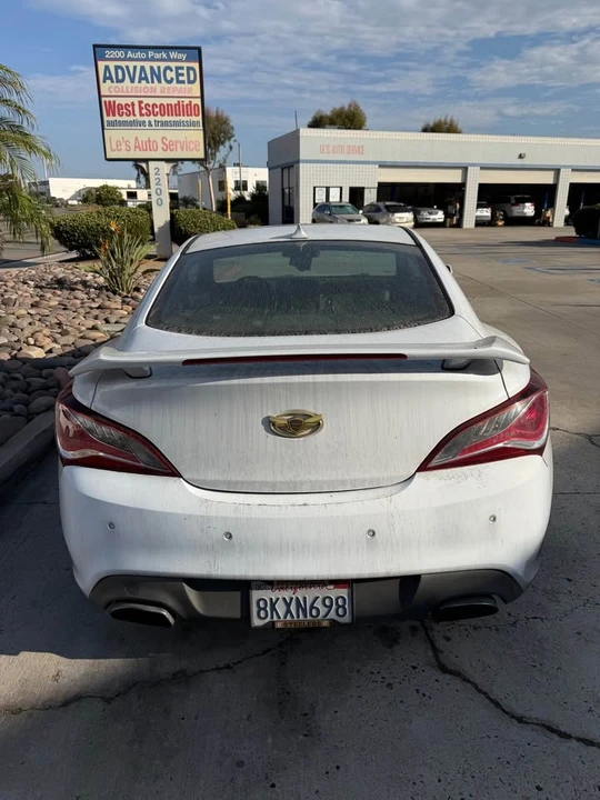 2016 Hyundai Genesis Coupe - Image 2 of 19