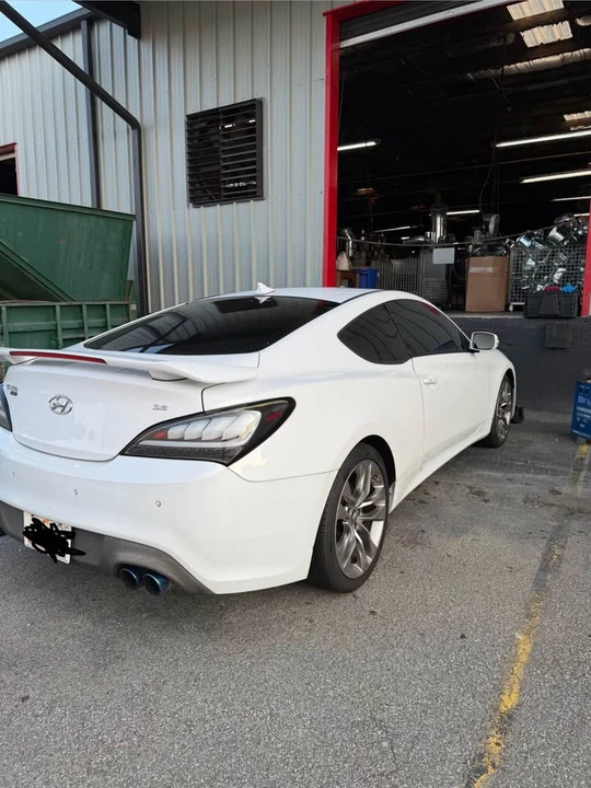 2016 Hyundai Genesis Coupe - Image 3 of 6