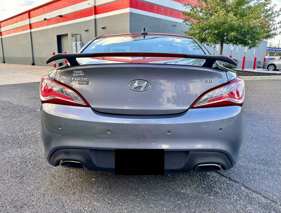 2016 Hyundai Genesis Coupe - Image 6 of 20