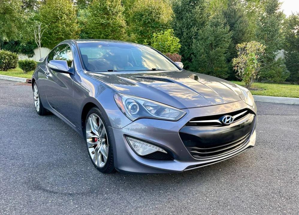 2016 Hyundai Genesis Coupe - Image 3 of 20