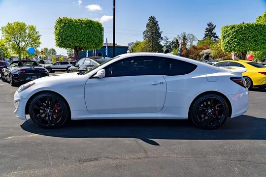 2016 Hyundai Genesis Coupe 3.8L Ultimate