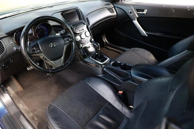 2016 Hyundai Genesis Coupe - Image 4 of 19