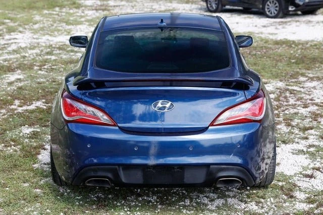 2016 Hyundai Genesis Coupe - Image 9 of 19