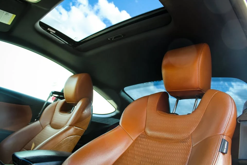 2016 Hyundai Genesis Coupe - Image 7 of 14