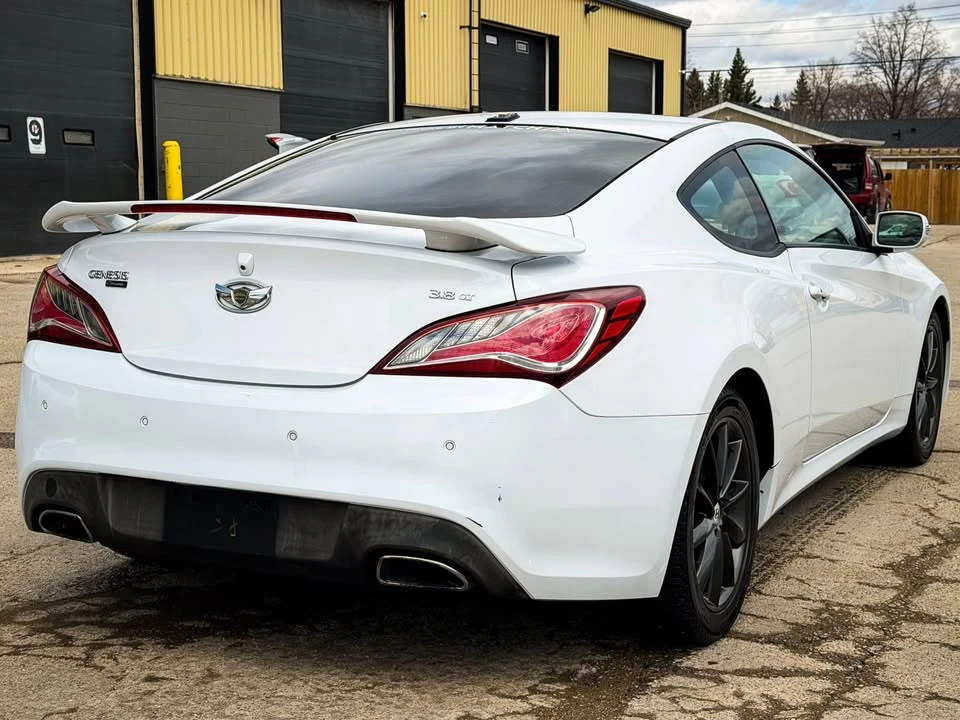 2016 Hyundai Genesis Coupe - Image 4 of 14