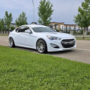 2016 Hyundai Genesis Coupe Premium