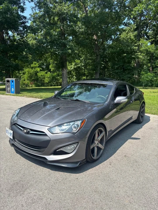 2016 Hyundai Genesis Coupe - Image 3 of 10