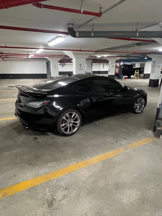 2016 Hyundai Genesis Coupe - Image 2 of 11