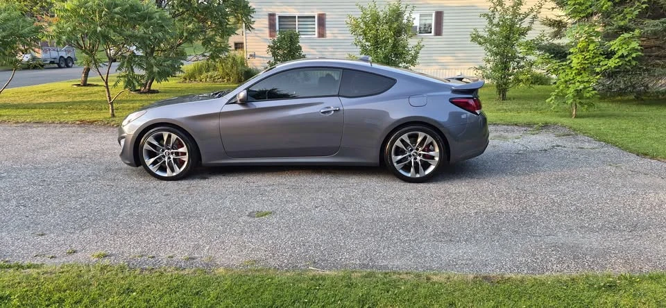 2016 Hyundai Genesis Coupe - Image 5 of 17