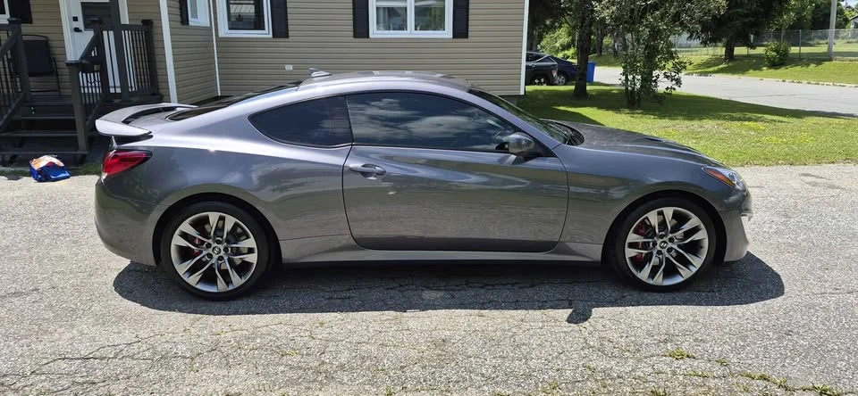 2016 Hyundai Genesis Coupe - Image 15 of 17