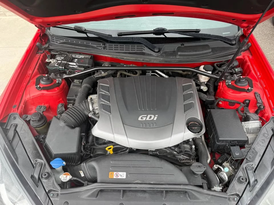 2016 Hyundai Genesis Coupe - Image 11 of 11