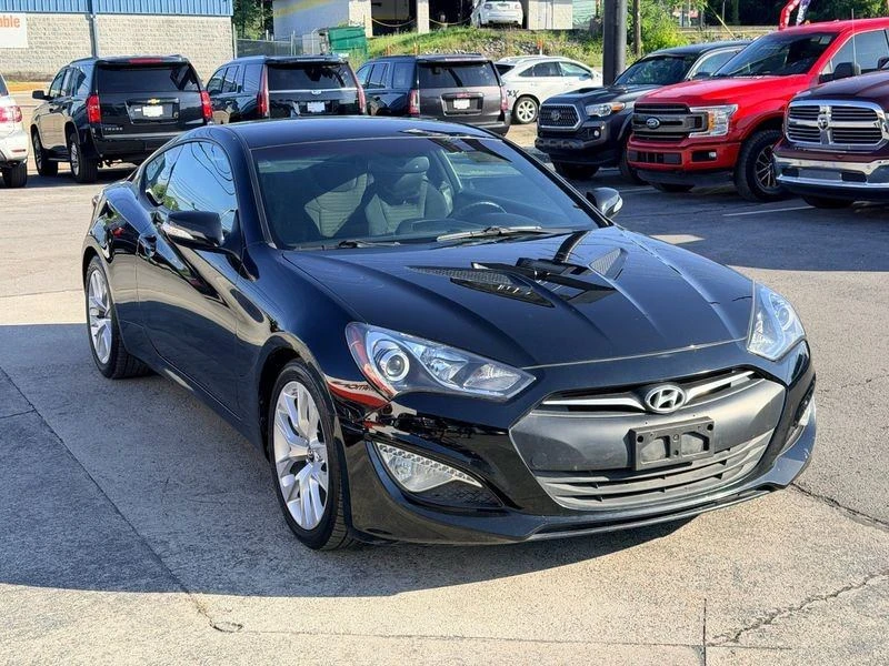 2016 Hyundai Genesis Coupe - Image 8 of 20