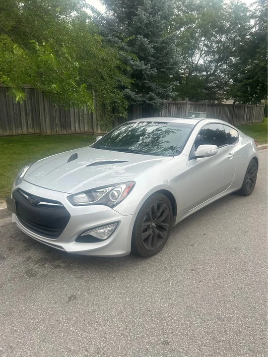 2016 Hyundai Genesis Coupe - Image 2 of 7