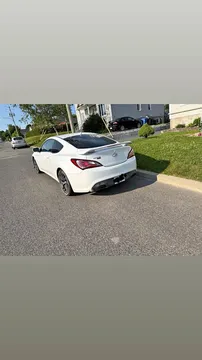 2016 Hyundai Genesis Coupe Premium