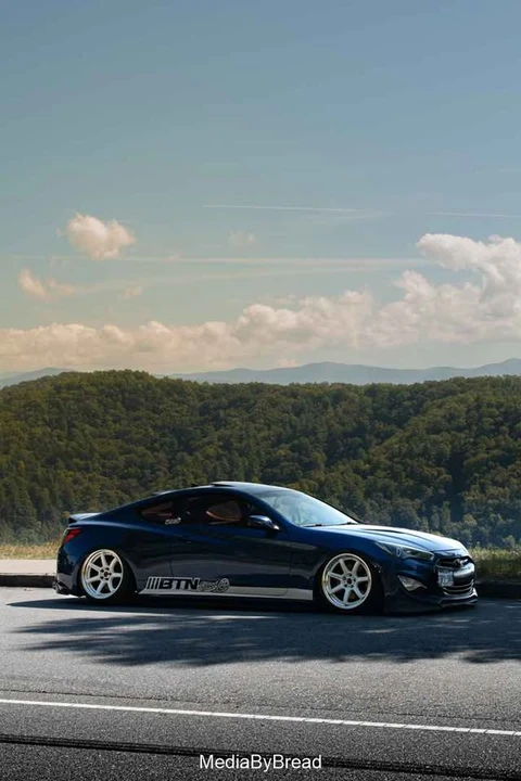 2016 Hyundai Genesis Coupe - Image 2 of 6