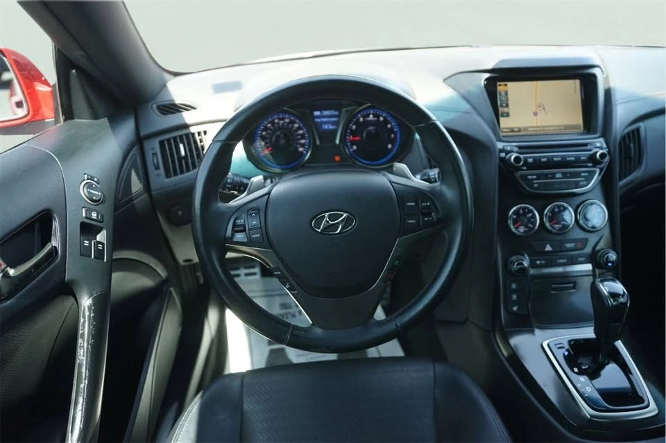 2016 Hyundai Genesis Coupe - Image 17 of 20