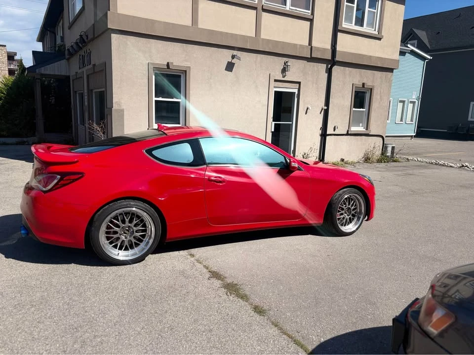 2016 Hyundai Genesis Coupe - Image 7 of 8