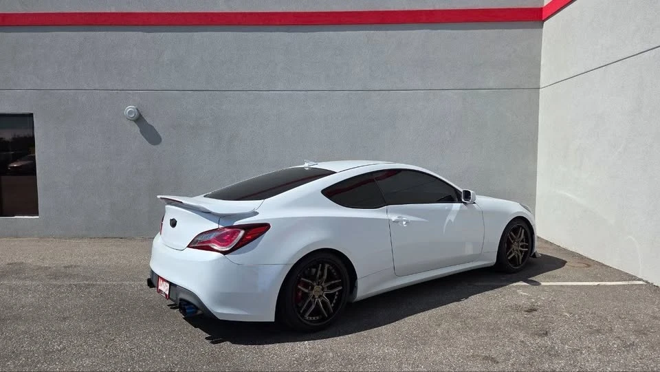 2016 Hyundai Genesis Coupe - Image 6 of 17