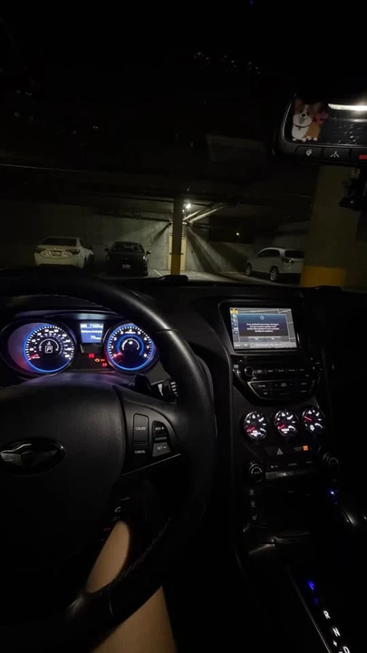 2016 Hyundai Genesis Coupe - Image 11 of 15