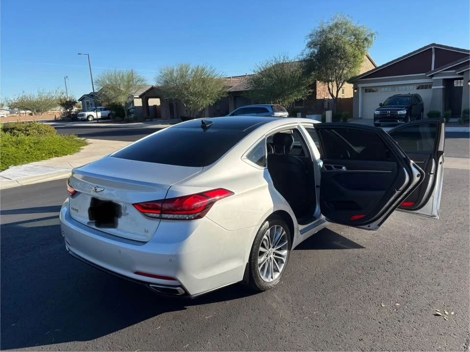 2016 Hyundai Genesis - Image 20 of 20