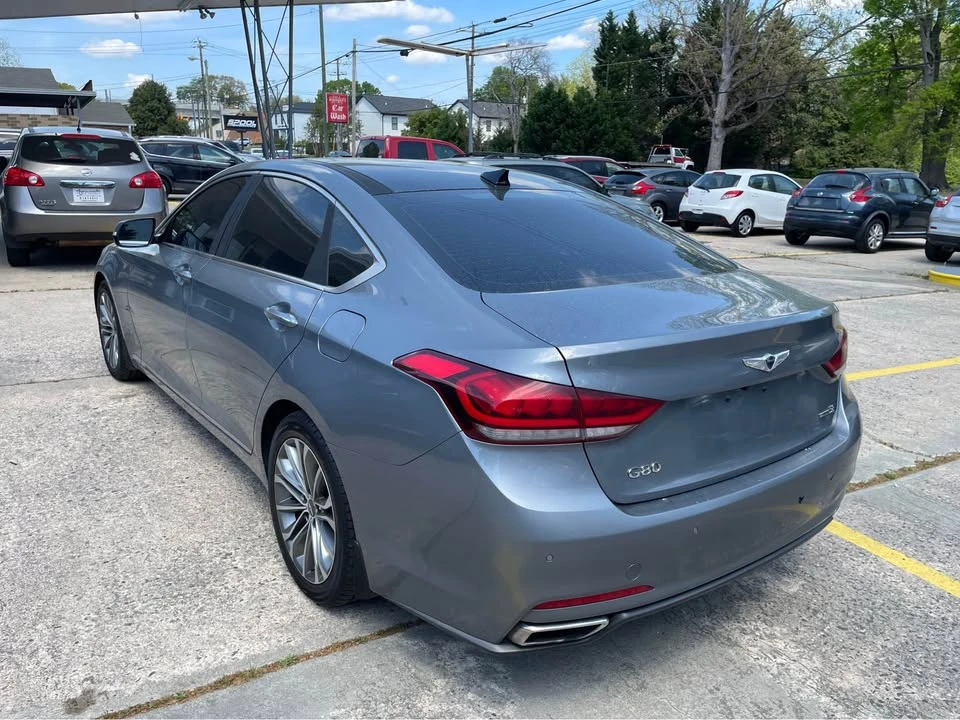 2016 Hyundai Genesis - Image 4 of 10