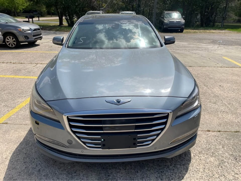 2016 Hyundai Genesis - Image 2 of 10