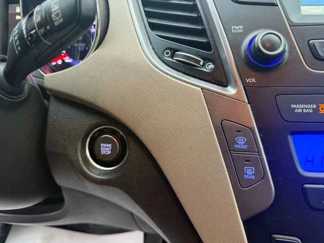 2016 Hyundai Santa Fe - Image 15 of 19