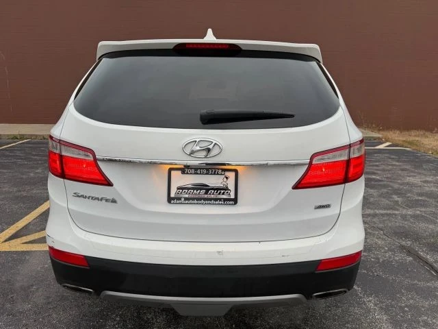 2016 Hyundai Santa Fe - Image 6 of 19