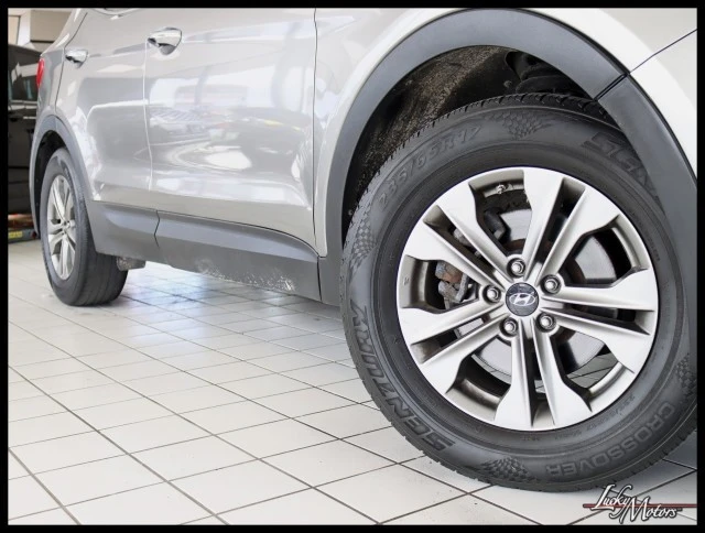 2016 Hyundai Santa Fe - Image 4 of 21