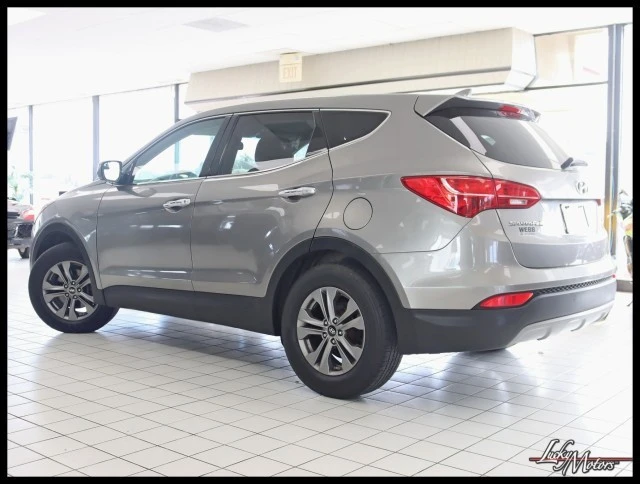 2016 Hyundai Santa Fe - Image 7 of 12