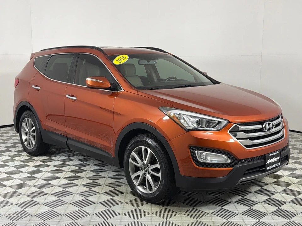 2016 Hyundai Santa Fe - Image 3 of 21