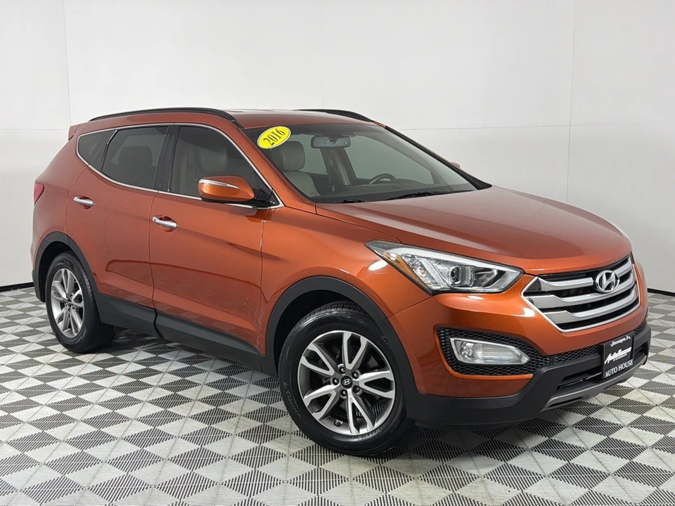2016 Hyundai Santa Fe - Image 2 of 21