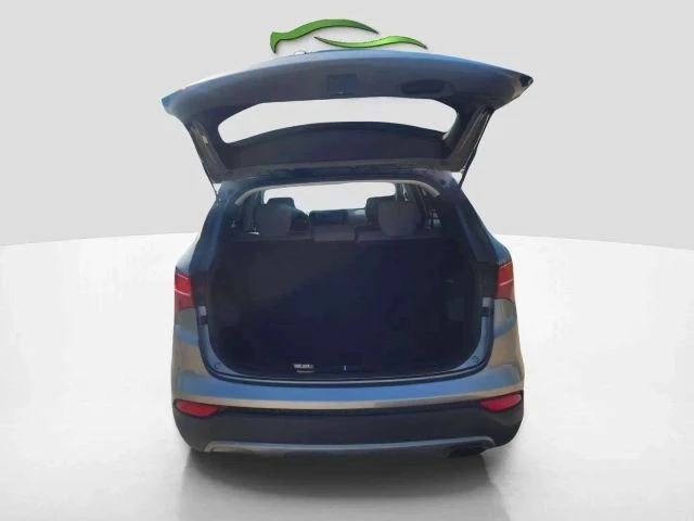 2016 Hyundai Santa Fe - Image 12 of 21