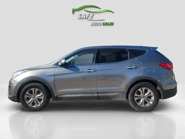 2016 Hyundai Santa Fe - Image 4 of 21