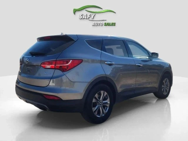 2016 Hyundai Santa Fe - Image 7 of 21