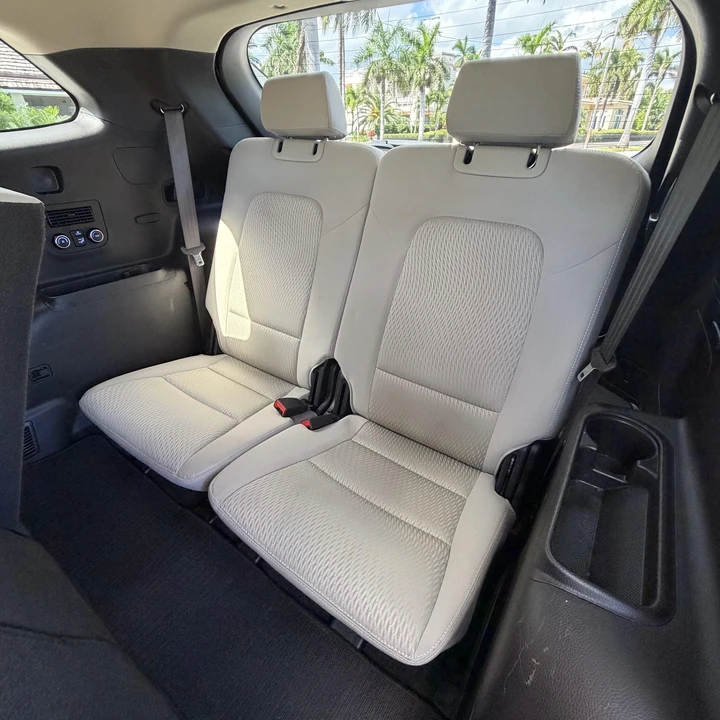 2016 Hyundai Santa Fe - Image 21 of 21