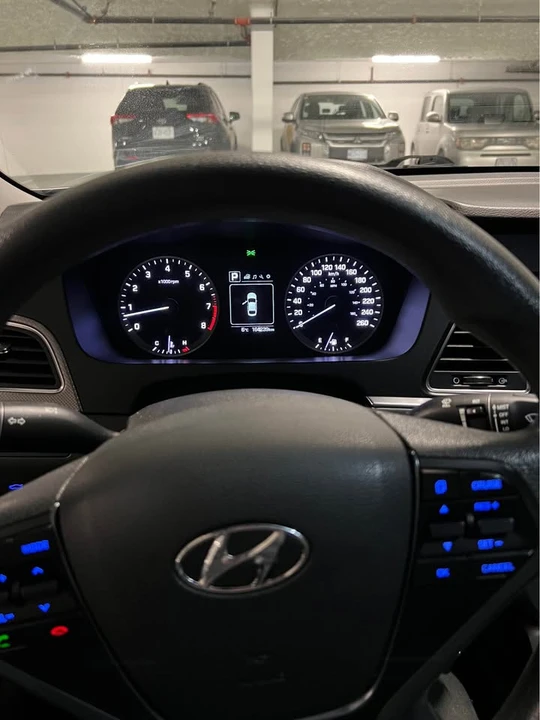2016 Hyundai Sonata - Image 10 of 15