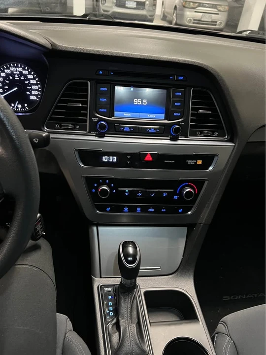 2016 Hyundai Sonata - Image 11 of 15