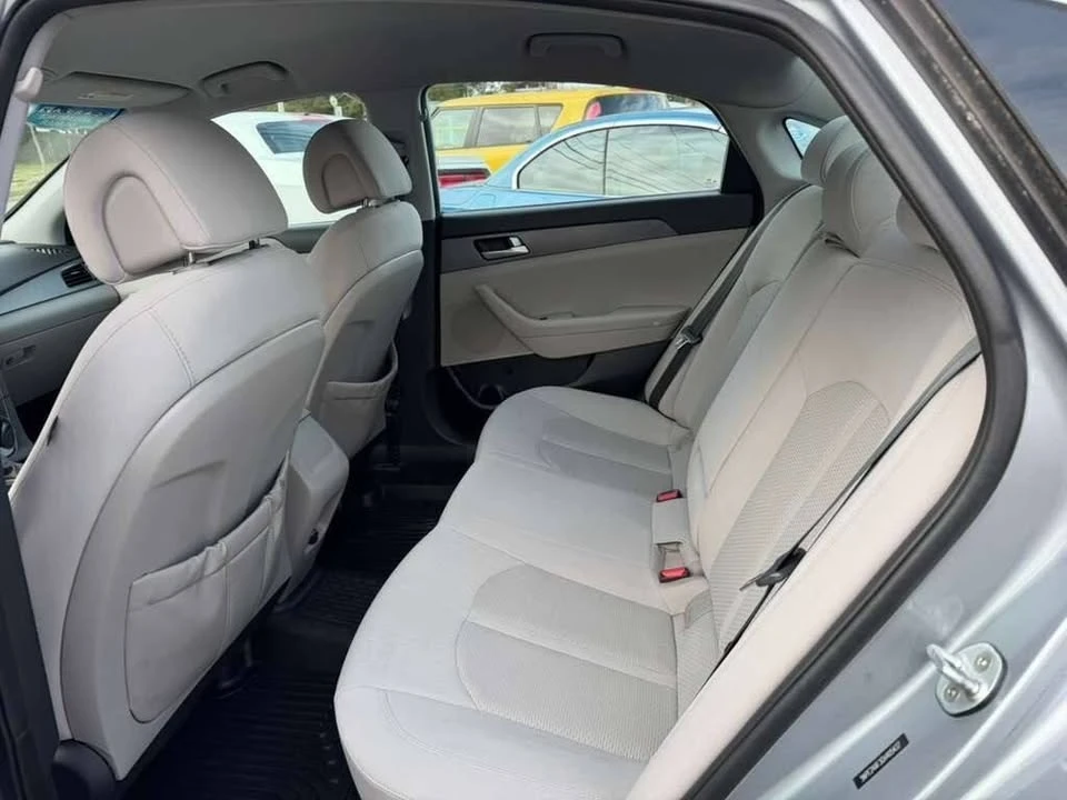2016 Hyundai Sonata - Image 9 of 20