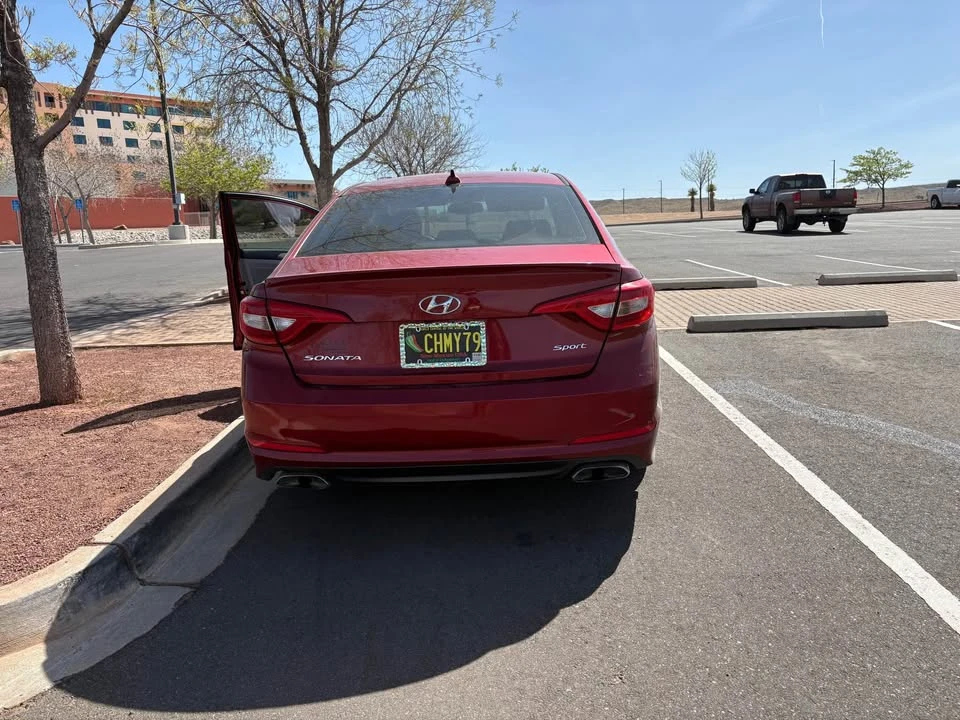 2016 Hyundai Sonata - Image 3 of 3