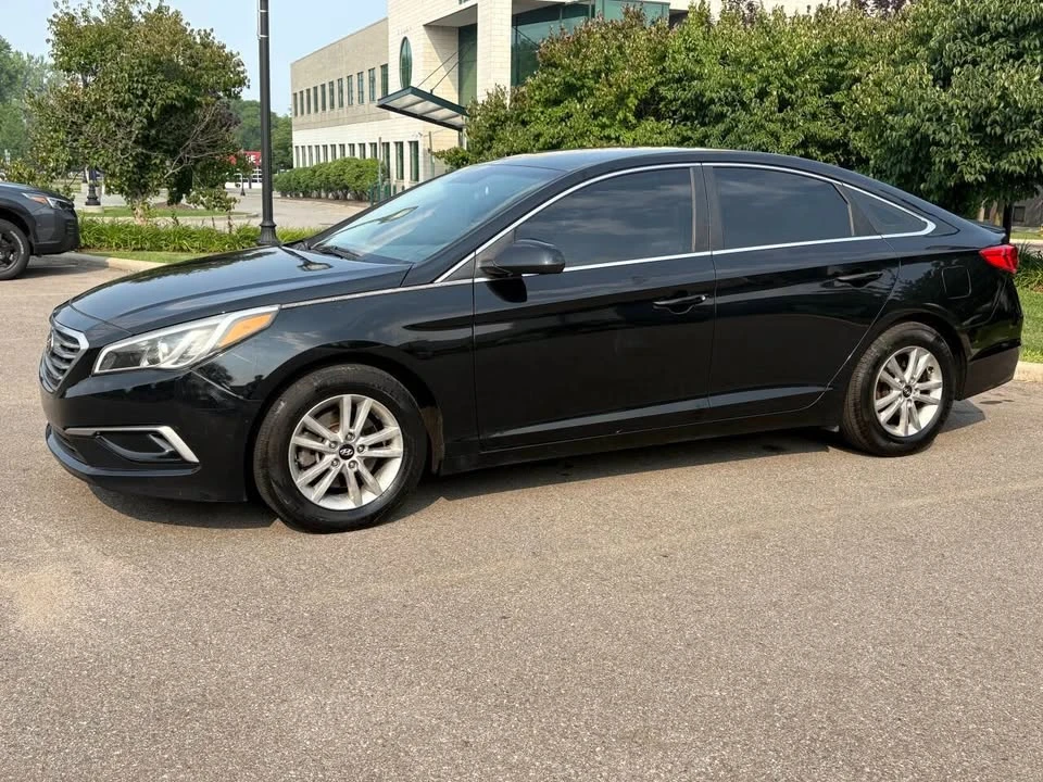 2016 Hyundai Sonata - Image 17 of 20