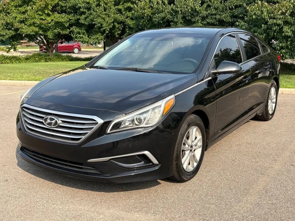 2016 Hyundai Sonata - Image 5 of 20