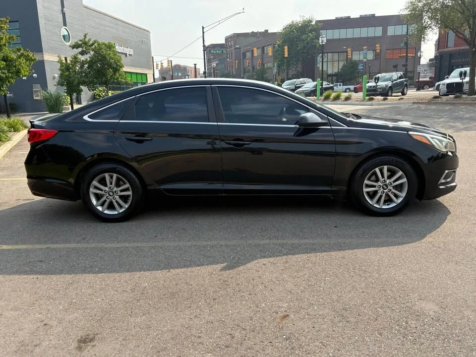 2016 Hyundai Sonata - Image 13 of 20