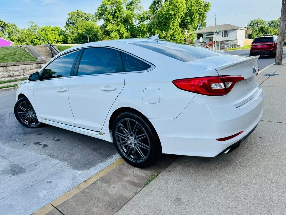 2016 Hyundai Sonata - Image 3 of 18