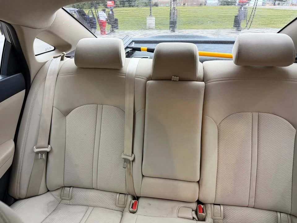 2016 Hyundai Sonata - Image 13 of 16