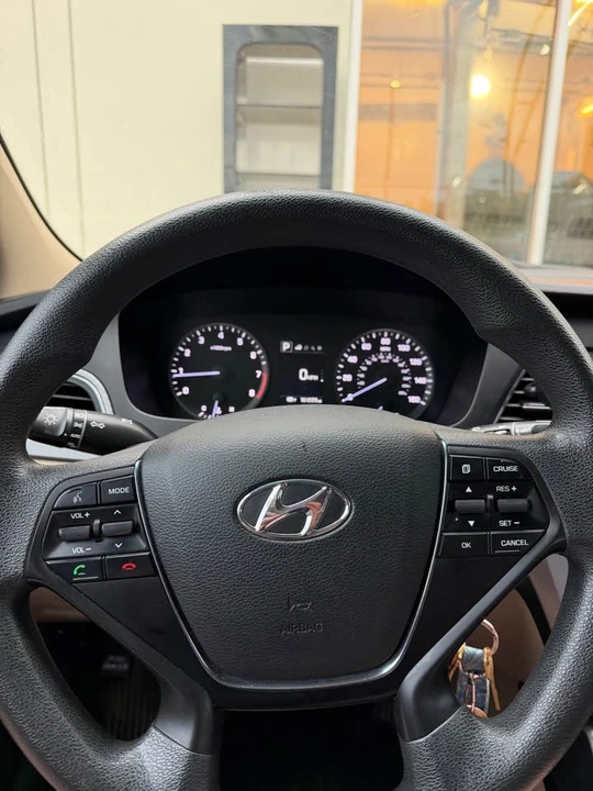 2016 Hyundai Sonata - Image 15 of 16