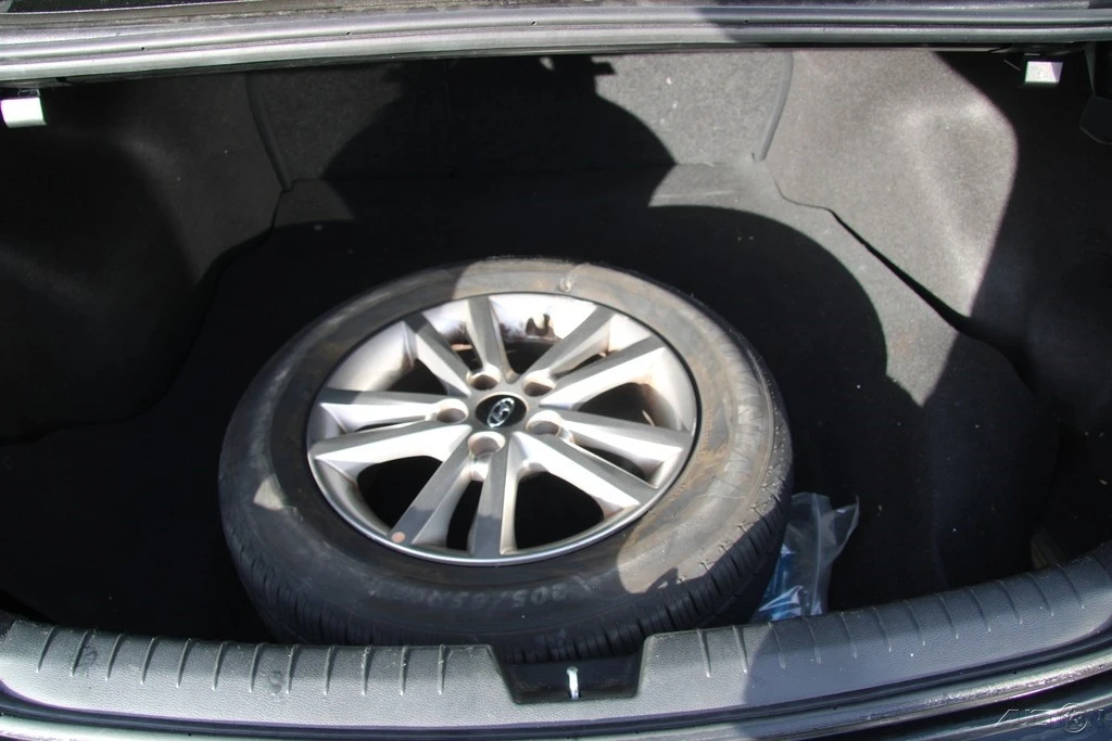 2016 Hyundai Sonata - Image 20 of 21