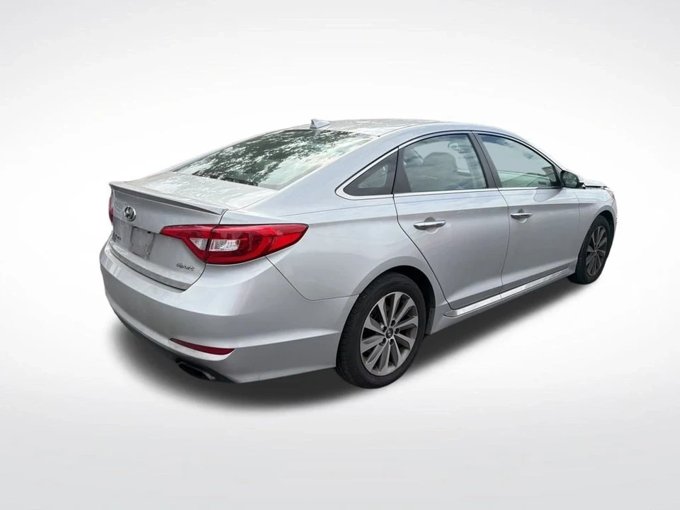 2016 Hyundai Sonata - Image 6 of 12