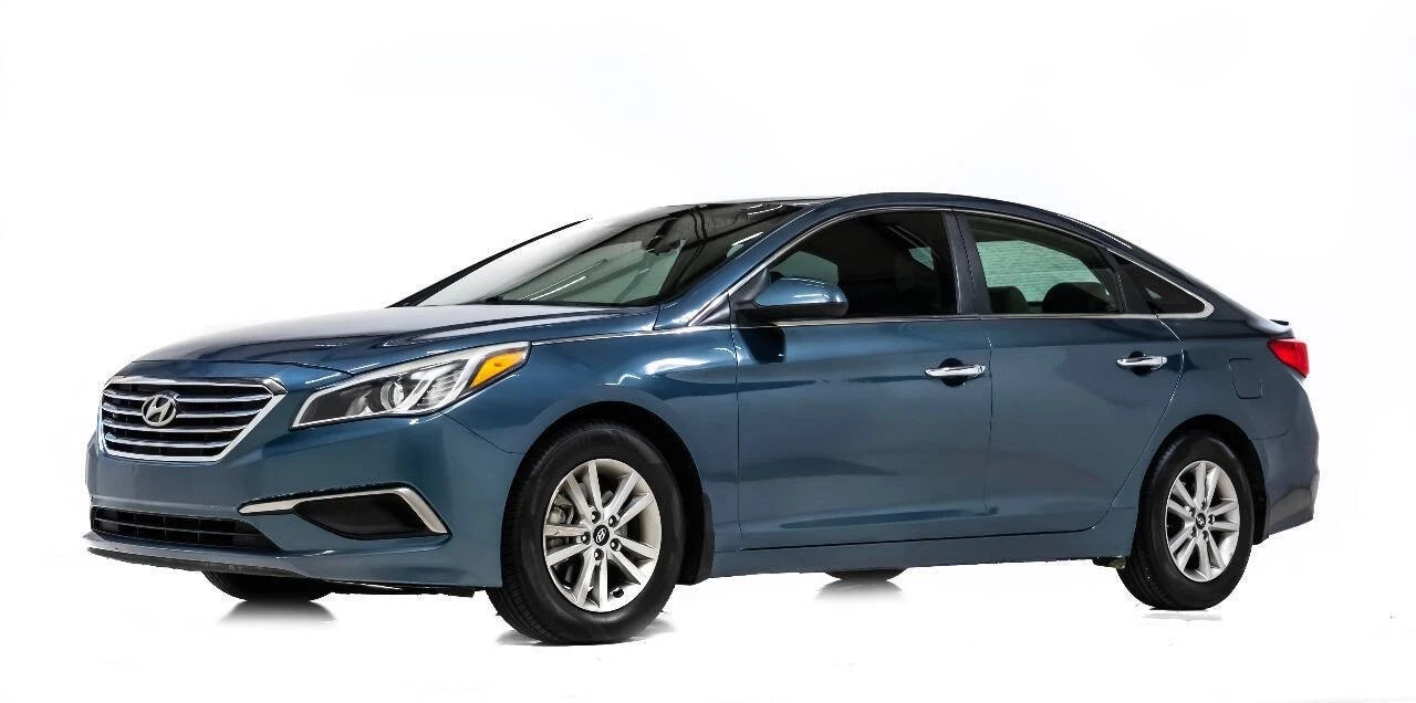 2016 Hyundai Sonata - Image 2 of 12